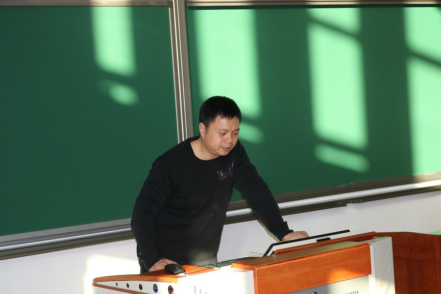 周乾2.jpg